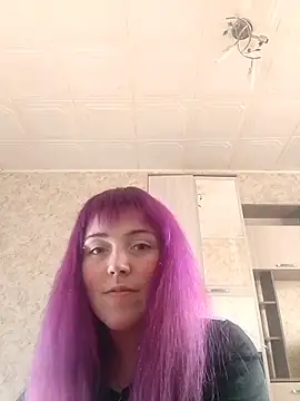 RuthJohnes online show from March 22, 2:07 pm