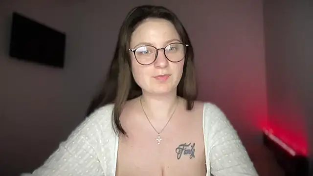 locaalise online show from March 30, 2:29 pm