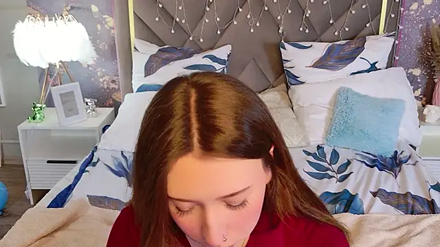 EvaMorries online show from March 13, 5:51 pm