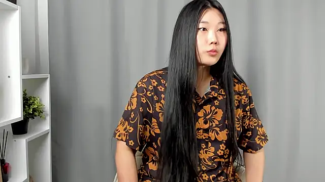 TamekiaVanakin online show from March 14, 11:05 am