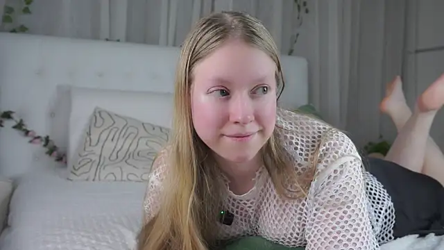 LashandaDevoto online show from April 3, 12:33 pm