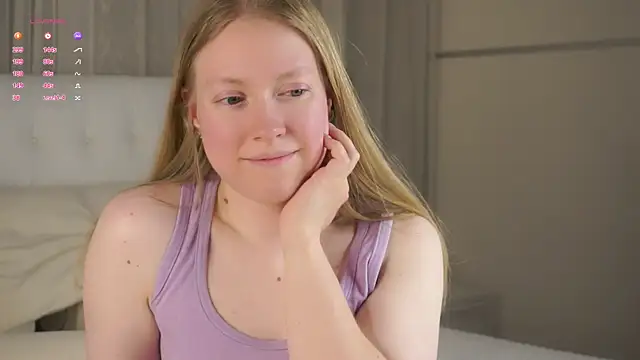 LashandaDevoto online show from April 18, 7:07 pm