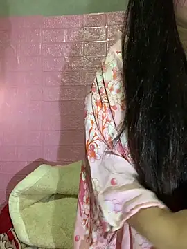 Motminhthoi online show from April 8, 1:01 pm