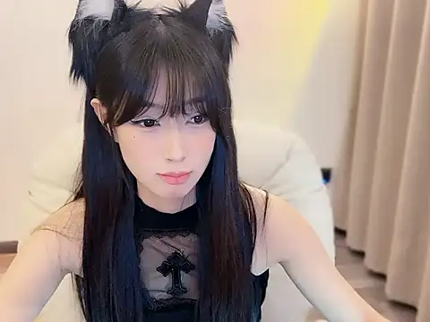 xiaooyee online show from March 13, 9:47 am