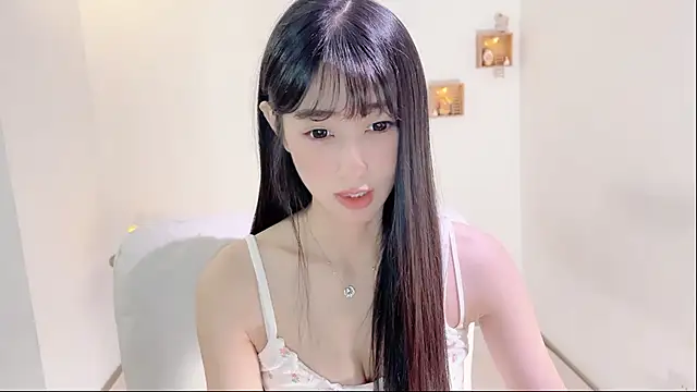 Snapshot of xiaooyee chatting on July 7, 2:42 pm xiaooyee online show from July 7, 2:42 pm