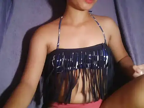 SweetFuntastic18 online show from April 4, 7:26 am