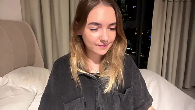 RoxyWet online show from May 20, 2:25 pm