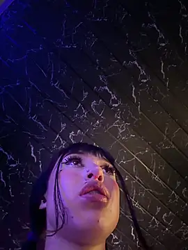 Meyvee LS online show from March 12, 7:40 pm