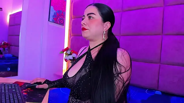 Emilyy Moon  online show from June 8, 2:56 am