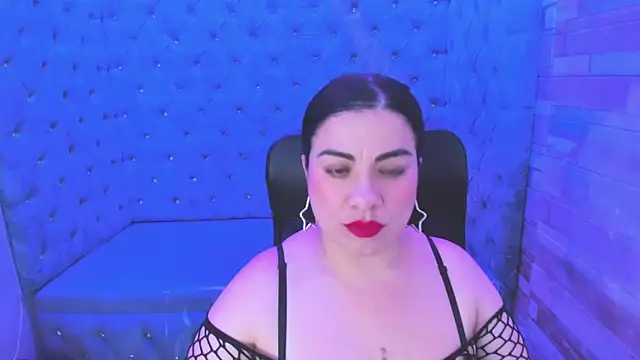 Emilyy Moon  online show from June 3, 3:40 am
