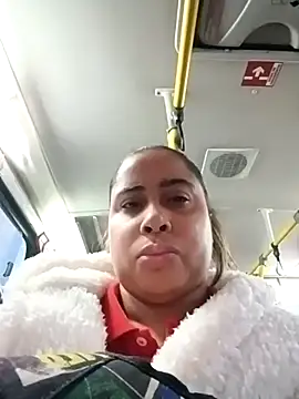 Snapshot of gatinha20257 chatting on July 13, 9:52 am gatinha20257 online show from July 13, 9:52 am