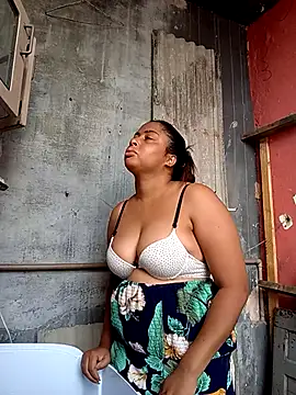 gatinha20257 online show from April 26, 4:26 pm