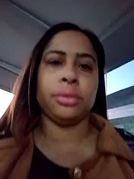 Snapshot of gatinha20257 chatting on July 17, 9:28 am gatinha20257 online show from July 17, 9:28 am