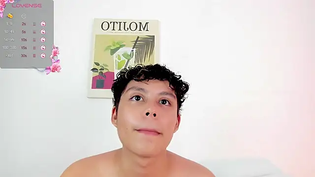 chico medusa online show from May 3, 7:39 pm