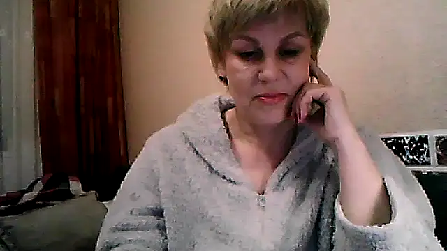 TatkaYang online show from March 22, 8:32 pm