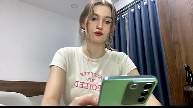 JanesSpace online show from April 3, 8:48 pm