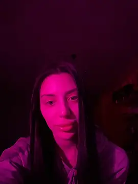 MishellKins online show from March 13, 4:56 pm