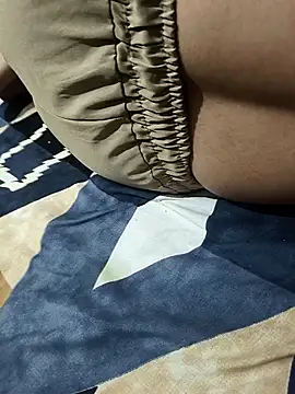 Aanya999 online show from March 11, 4:45 pm