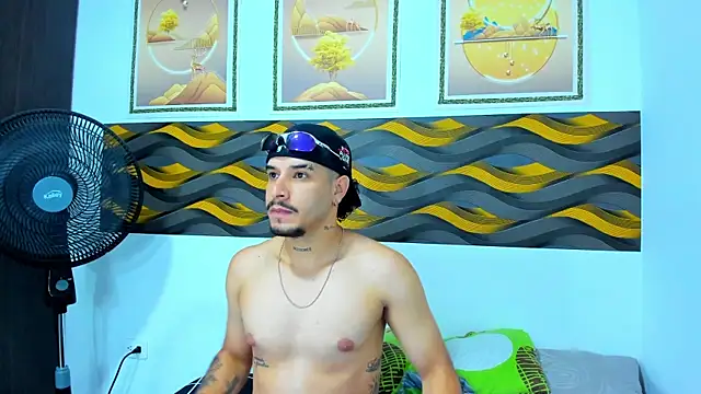 Leon Hotx online show from April 26, 1:19 pm