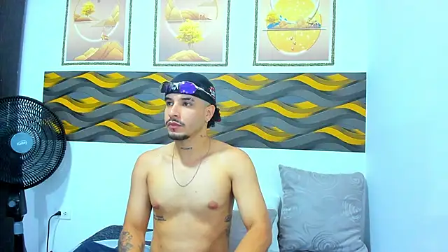 Leon Hotx online show from March 28, 6:42 pm