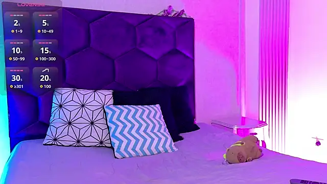 AndyJustgame  online show from April 17, 4:26 am