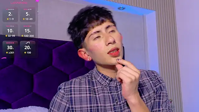 AndyJustgame  online show from May 16, 5:06 am