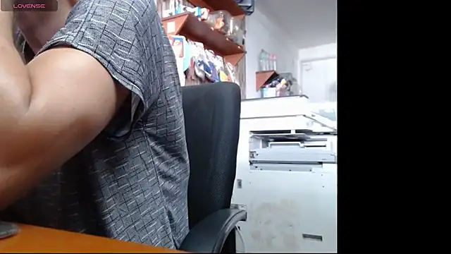 jhosuamoore online show from March 11, 6:57 pm