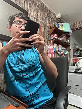 jhosuamoore online show from July 23, 8:27 pm