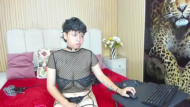 NikiEvanz online show from March 26, 3:43 pm