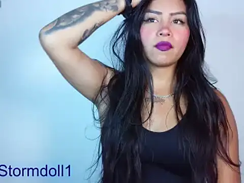 stormdollxx online show from April 15, 4:33 pm