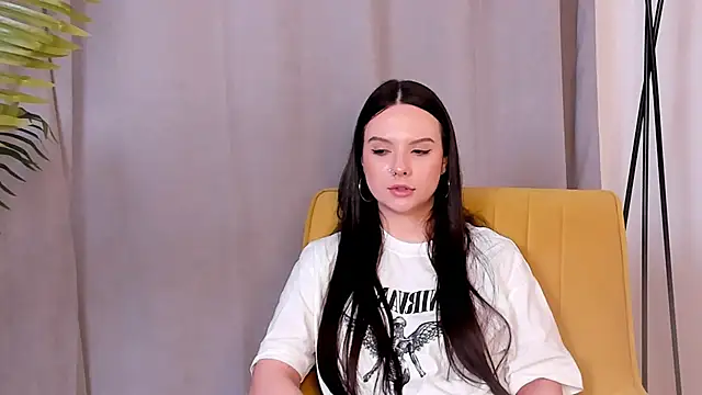 MeghanSkaer online show from March 12, 9:24 am