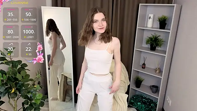 MaraBrookfieId online show from March 25, 4:39 pm