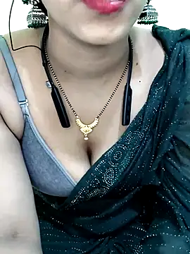 Hot lady234 online show from July 9, 5:52 am