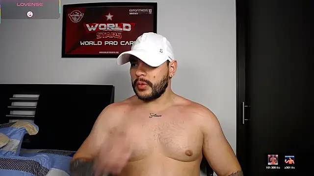 Axel Dominus online show from April 13, 3:10 am