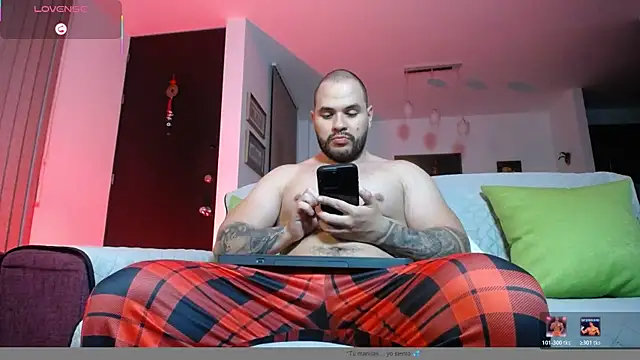 Snapshot of Axel_Dominus chatting on May 5, 2:47 am Axel Dominus online show from May 5, 2:47 am