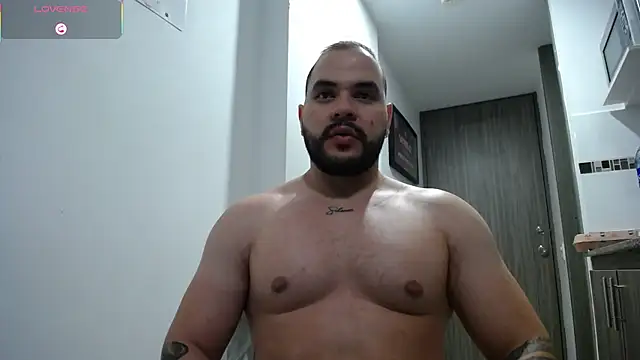 Axel Dominus online show from July 8, 6:47 am