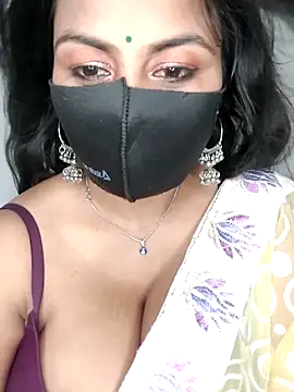 hot8178 online show from April 29, 4:55 pm