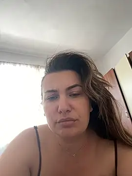 SweetCurvess online show from April 24, 8:49 am