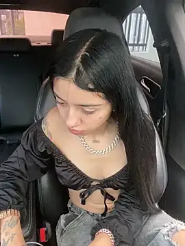 afrodita pinkk online show from March 19, 3:45 pm