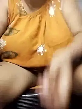anjupere online show from May 18, 10:25 pm