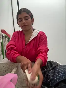 LINDA EF online show from April 7, 12:29 pm