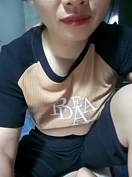 Snapshot of Lay_Di chatting on March 16, 7:01 am Lay Di online show from March 16, 7:01 am