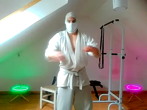 NinjaLaser online show from April 13, 11:36 am