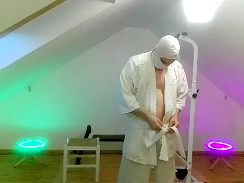 NinjaLaser online show from May 11, 7:22 pm
