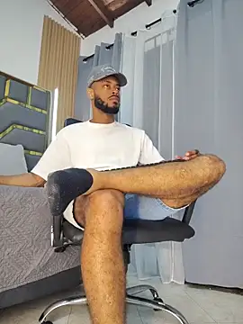 Oliver bigblack cock online show from April 17, 9:06 pm