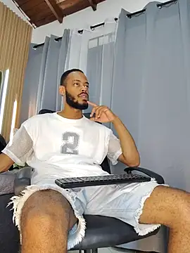 Oliver bigblack cock online show from April 13, 6:01 pm