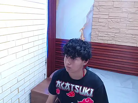 mauren icarus online show from March 12, 8:35 pm