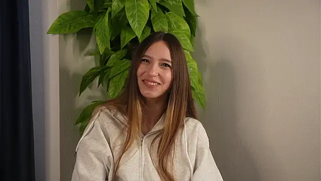 Snapshot of LibertyTimar chatting on March 16, 5:04 am LibertyTimar online show from March 16, 5:04 am