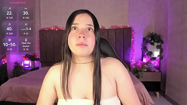 Julieth Caandy online show from July 30, 11:53 am