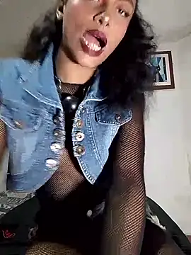 KattyBerryX online show from April 14, 8:25 pm
